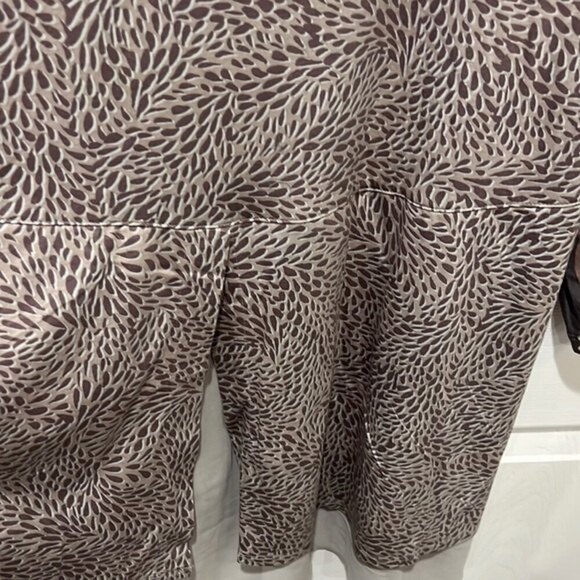 LOGO by Lori Goldstein brown leaf/animal print top - Picture 5 of 8